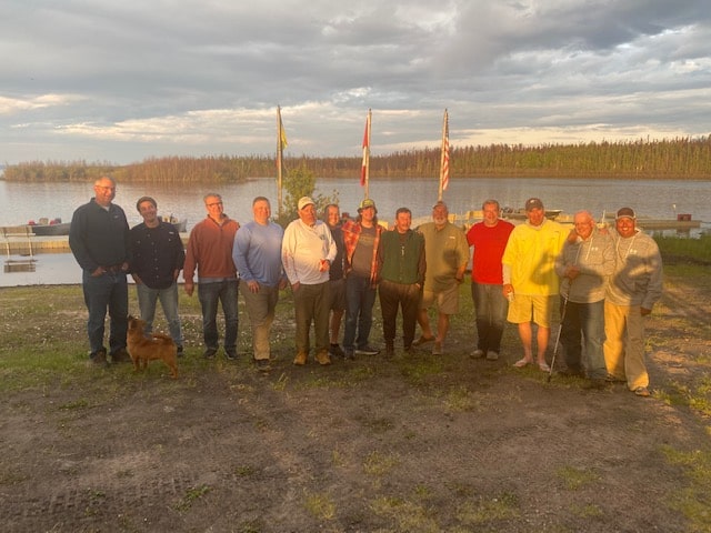 Group arrival to Athabasca Fishing Lodges